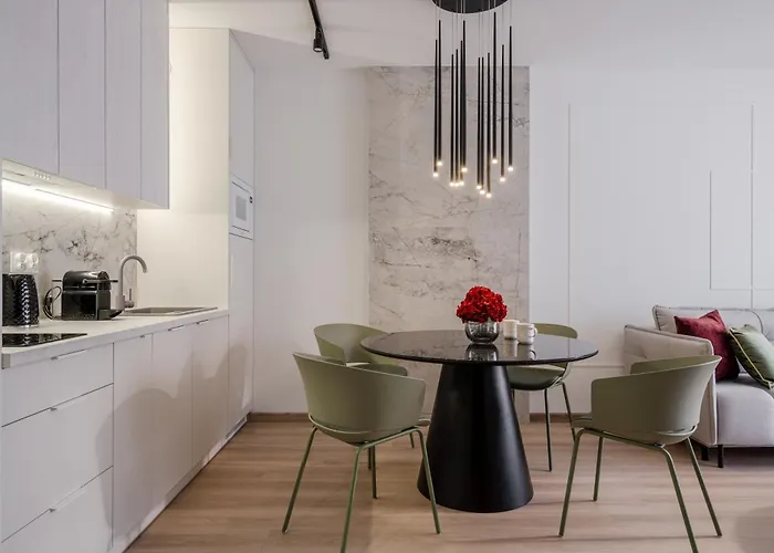 アパートホテル Ina Rent - Czysta Premium 3*